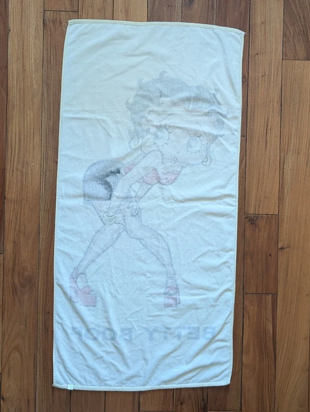 Betty Boop Vintage Beach Towel (OS)
